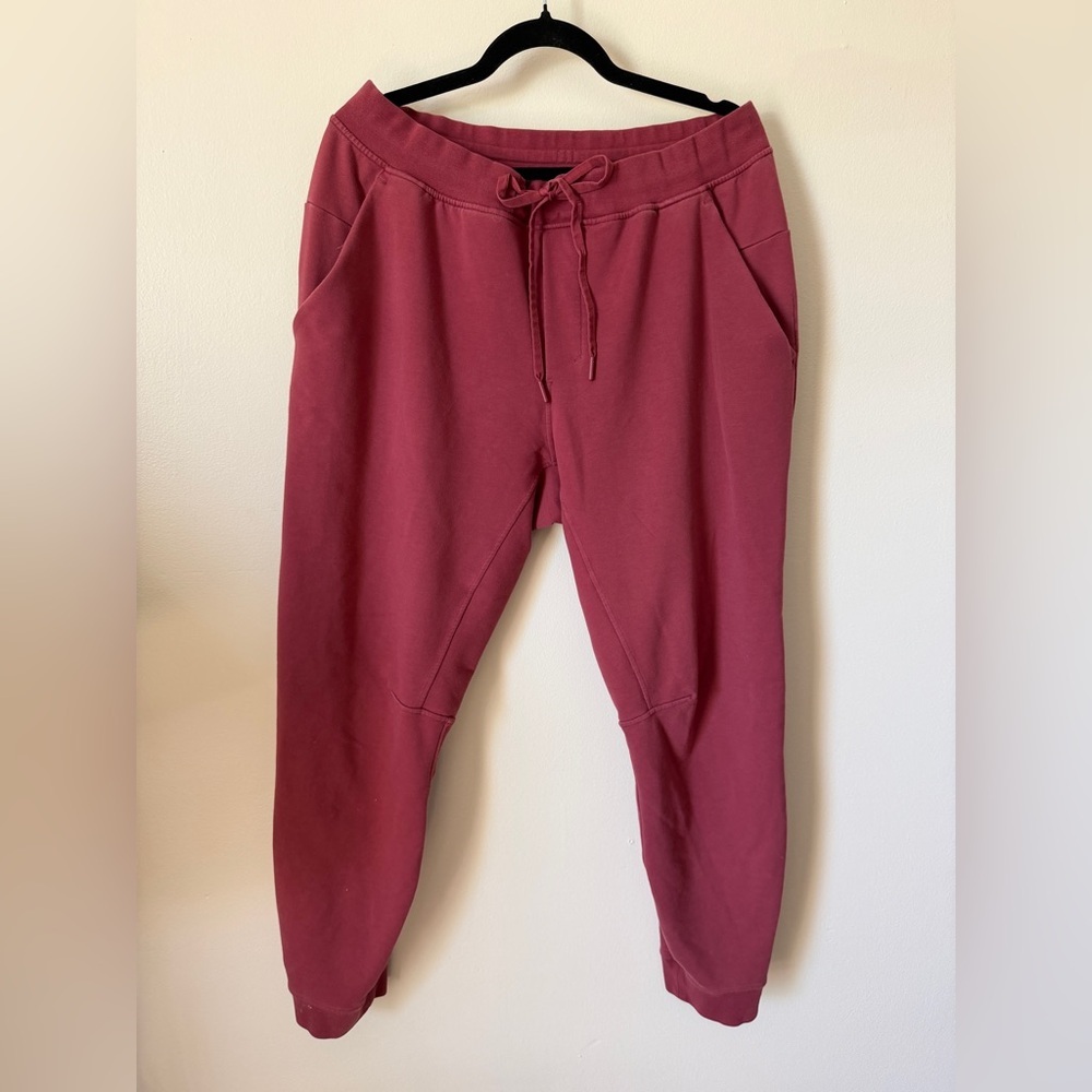 Lululemon City Sweat Jogger men’s Size XL Mulled Wine MLWI Pocket